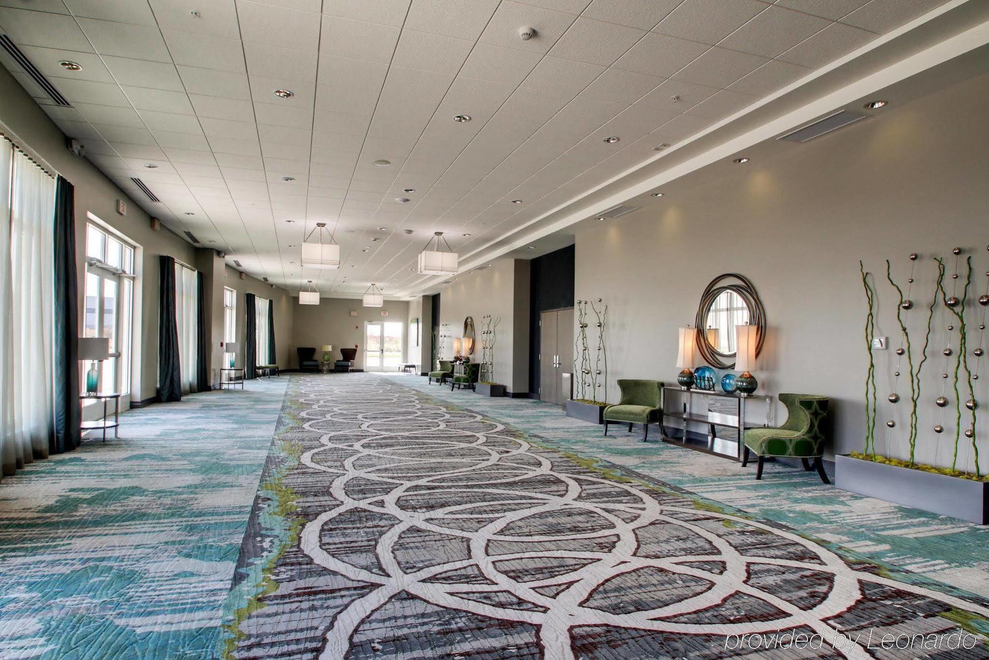 Holiday Inn & Suites Peoria At Grand Prairie By Ihg Экстерьер фото