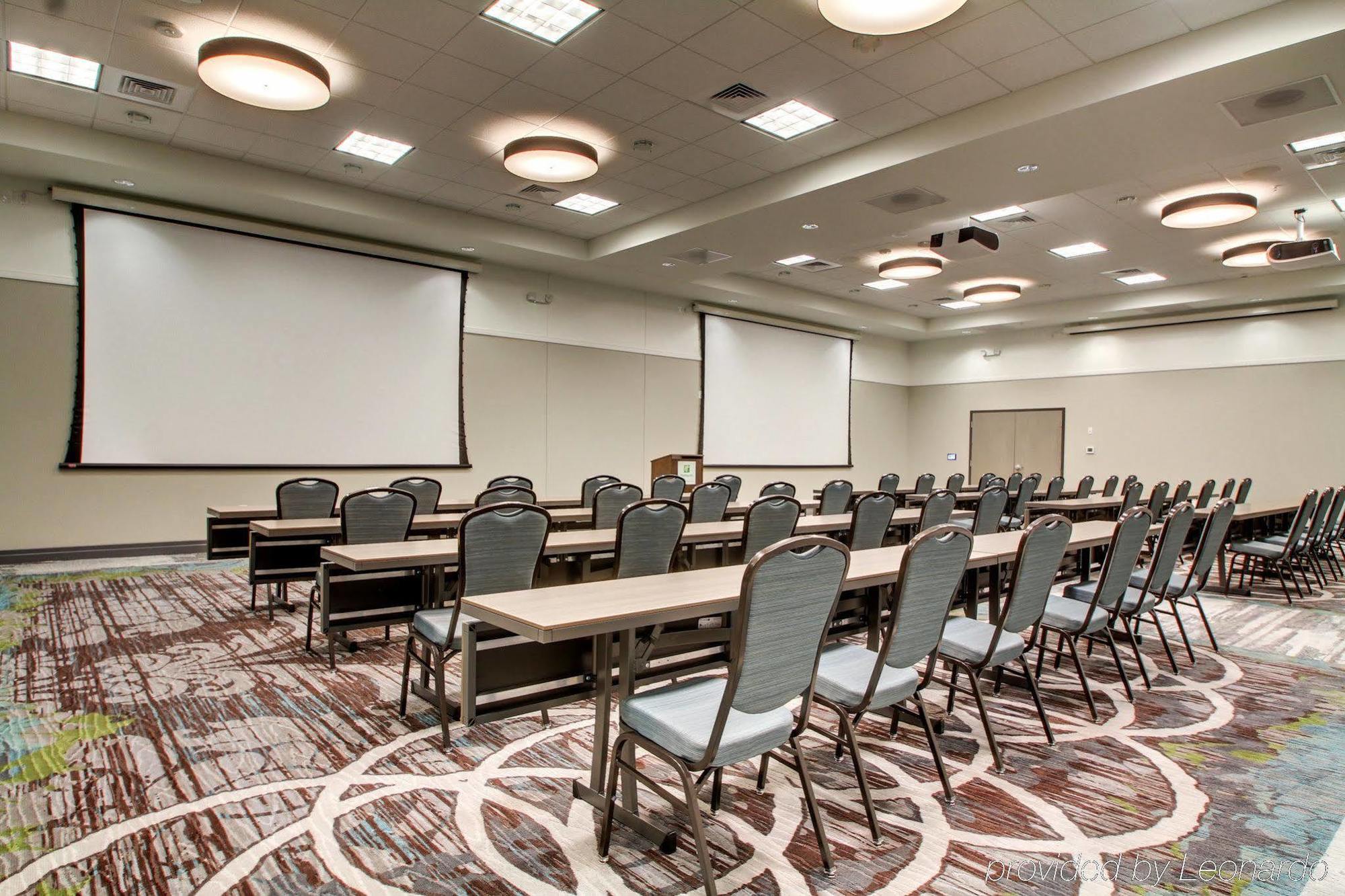 Holiday Inn & Suites Peoria At Grand Prairie By Ihg Экстерьер фото