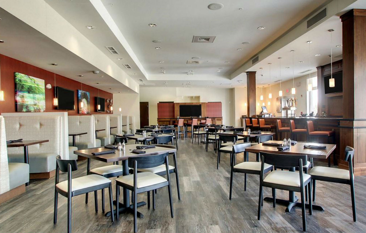 Holiday Inn & Suites Peoria At Grand Prairie By Ihg Экстерьер фото